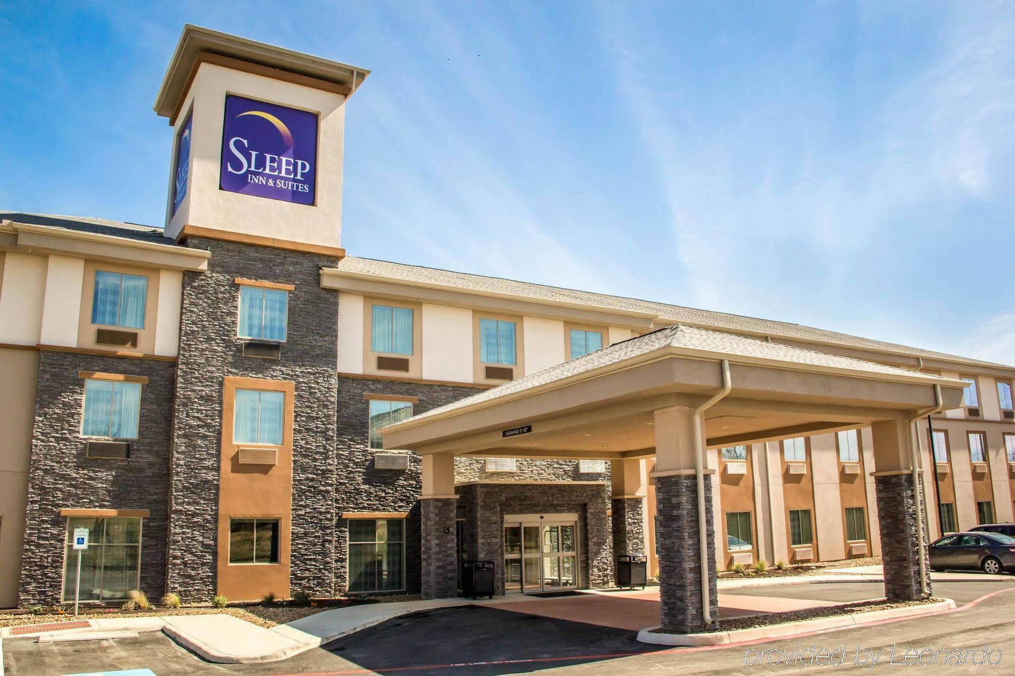 Sleep Inn & Suites Jourdanton Exterior foto